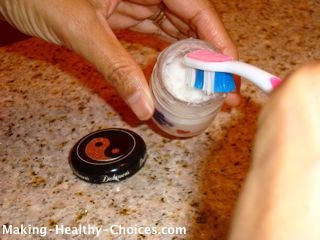 Homemade Toothpaste, Homemade Toothsoap & Homemade Tooth Whitener